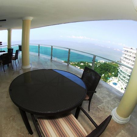 Mondavi Hotel Puerto Vallarta Exterior photo